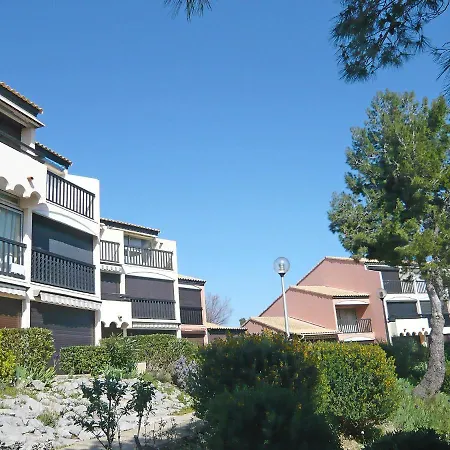 아파트 Les Eaux Vives 1 & 2-2 By Interhome *