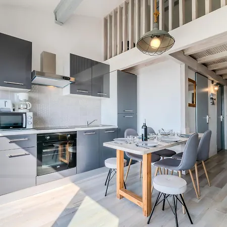 Apartment Les Eaux Vives 1 & 2-2 By Interhome