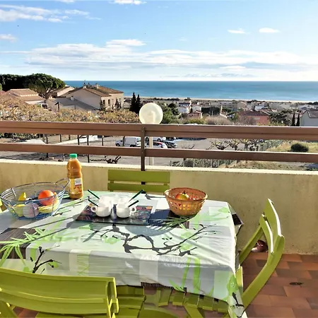 Les Eaux Vives 1 & 2-2 By Interhome Saint-Pierre-la-Mer (Aude)